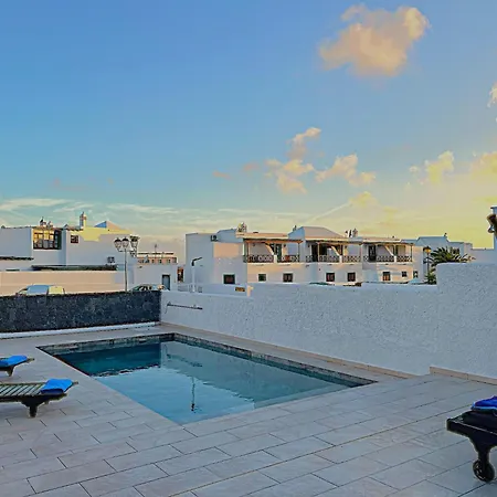 Casa Lilita Con Piscina Privada Daire Playa Blanca