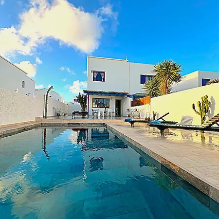 Casa Lilita Con Piscina Privada Playa Blanca